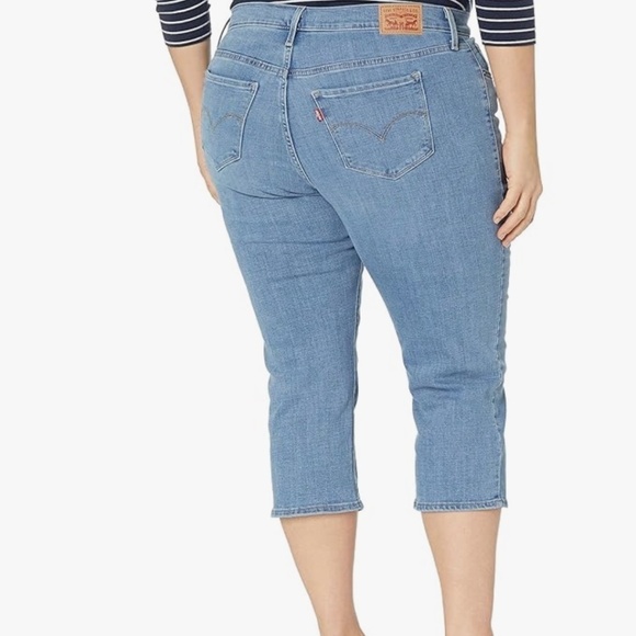 Levis Plus 311 shaping skinny capri 22W - Picture 2 of 13